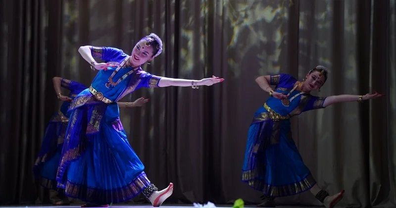 Джай Хинд по алматински