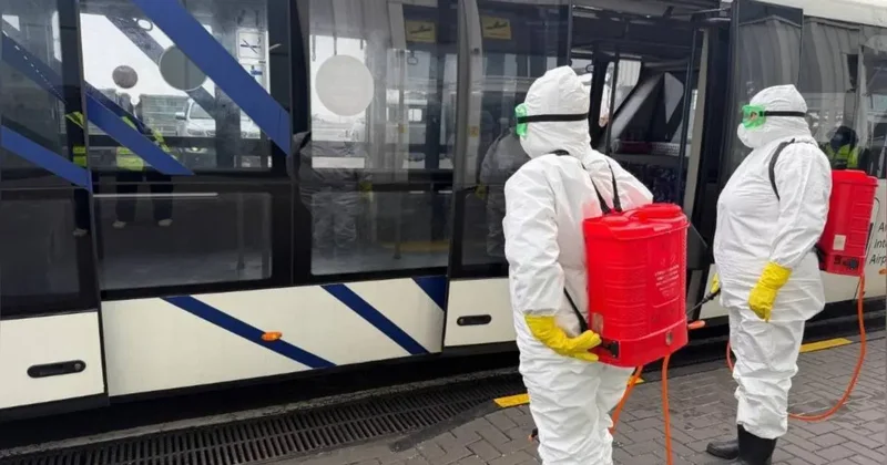 В аэропорту Алматы провели учения на случай обнаружения вируса Нипах