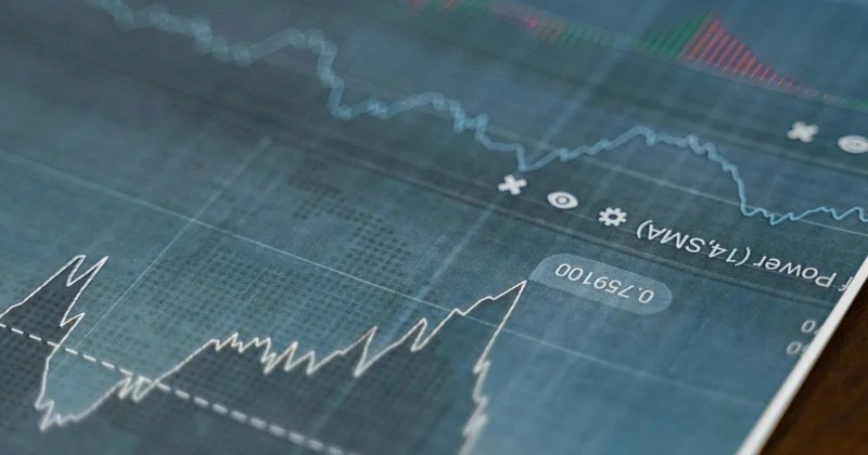 Актюбинец хотел стать акционером и потерял миллионы
