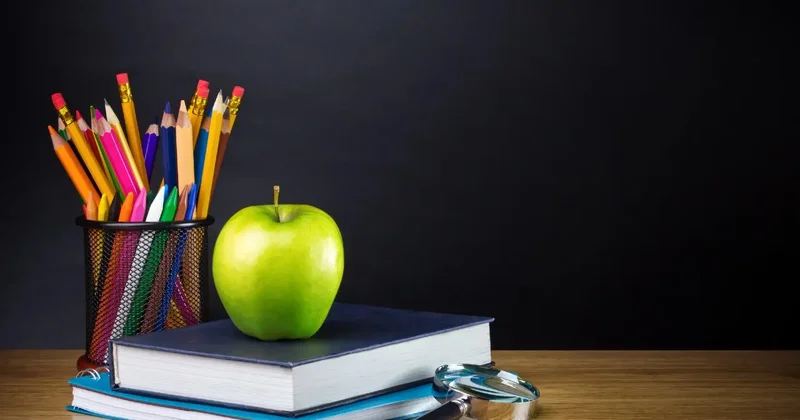 7000 тенге за балл: учительнице, которая обещала помочь с результатом ЕНТ за деньги, осудили в Актобе