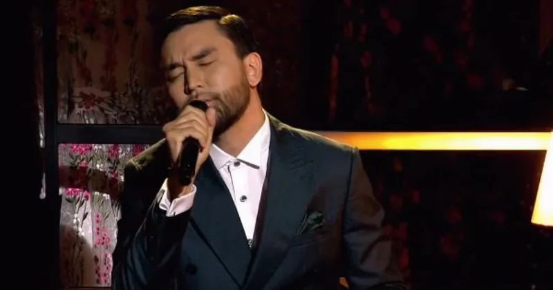 Amre очаровал казахстанцев исполнением песни Нургисы Тлендиева (ВИДЕО)