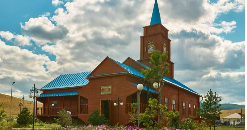 Мектеп и медресе в Степи