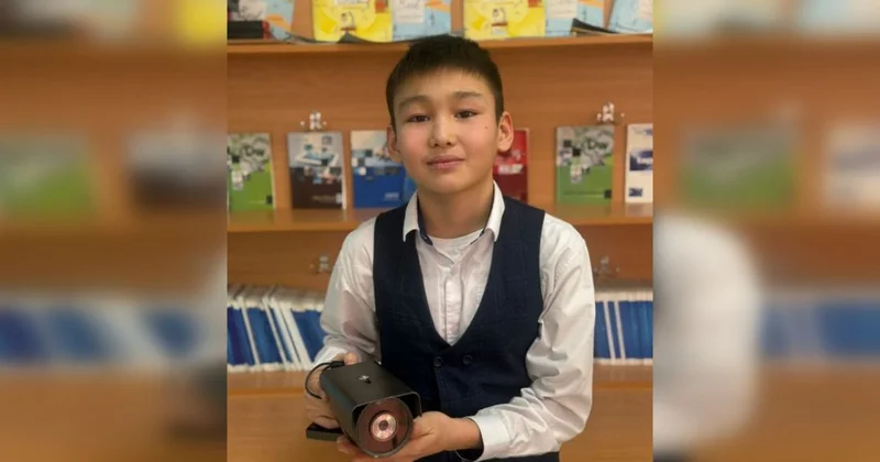 Школьник из Астаны придумал “умную” систему безопасности для школьных туалетов