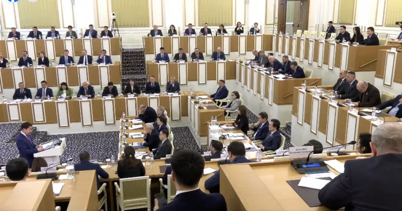 Высший консультативный орган, представляющий интересы народа Казахстана Бакыт Нурмуханов о Халық Кеңесі