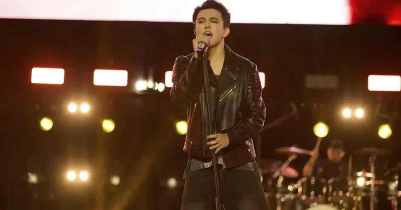 Поклонница из Чили удивила Димаша Кудайбергена исполнением кюя на домбре