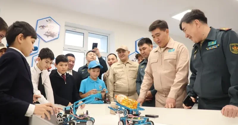 Қорғаныс министрлігі оңтүстік өңірлерде Біртұтас ел біртұтас жер акциясын өткізуде