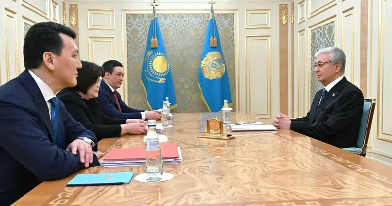 Была проделана масштабная работа: Токаеву рассказали о результатах работы Конституционной комиссии