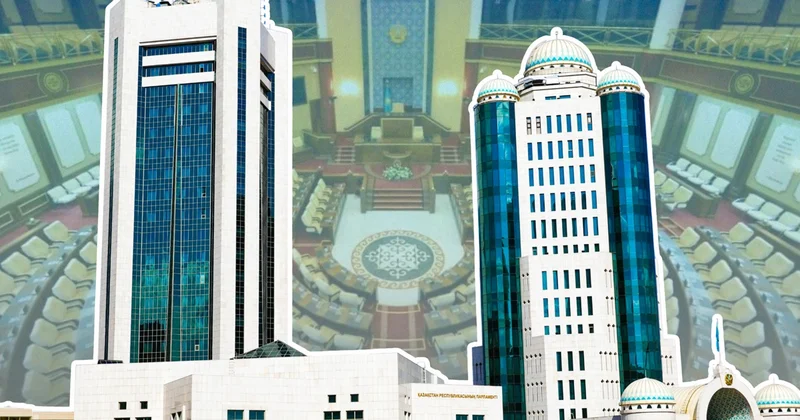 Жоғарғы кеңестен Құрылтайға дейін: Қазақстан парламентінің тарихы