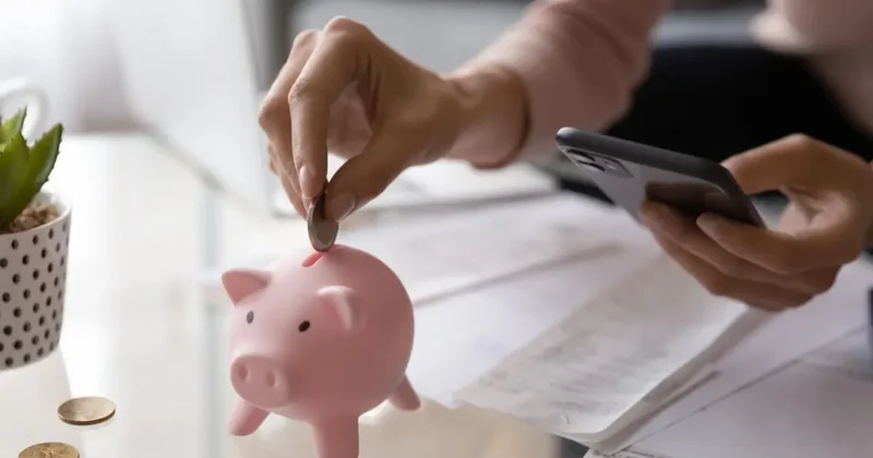 Казахстанцам оказалось выгоднее передавать пенсионные частным управляющим, чем оставлять их в ЕНПФ