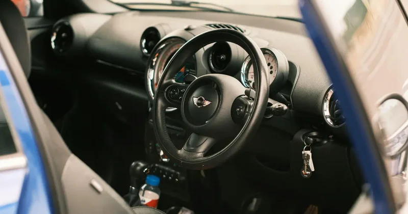 Праворульных машин на дорогах Казахстана уже давно не должно быть автоэксперт