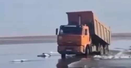 СҚО Ақжар ауданында автожолдың учаскесін су басты