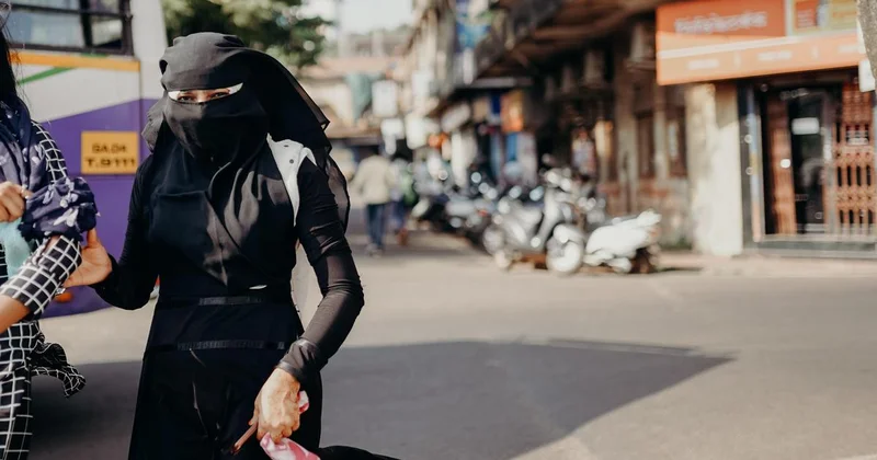 Казашки никогда не закрывали лица : жителям Казахстана напомнили о штрафах за никабы