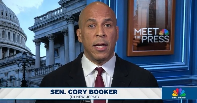 АҚШ сенаторы Кори Букер президенттікке үміткер болуы мүмкін екенін мәлімдеді