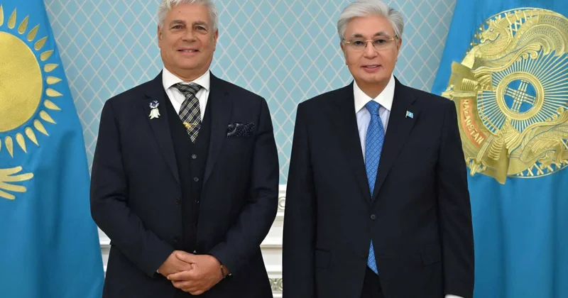 Глава государства принял президента Международной кинологической федерации