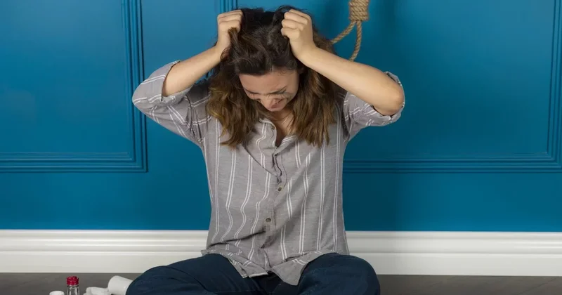 Количество суицидов в Казахстане снова пошло вверх после двух лет снижения