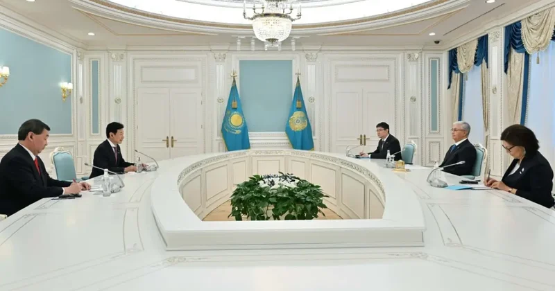 Токаев провёл встречу с председателем Японской парламентской лиги дружбы с Казахстаном