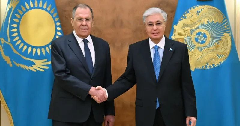 Путин посетит Казахстан в мае