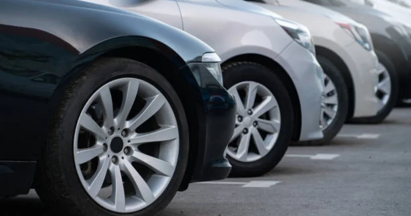 Көлік сатамын деп елді алдаған ер адам Ресейге қашып кеткен