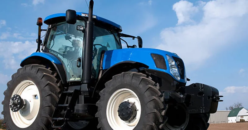 Полициядан қашқан трактор жүргізушісі қамауға алынды