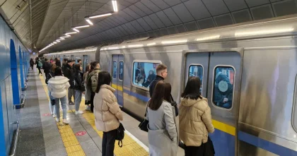 Сенатор встревожен несостоявшимся закупом вагонов для метро Алматы