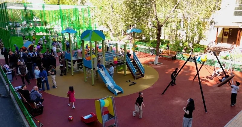 В Астане к празднику благоустроили три двора в районе Байконыр