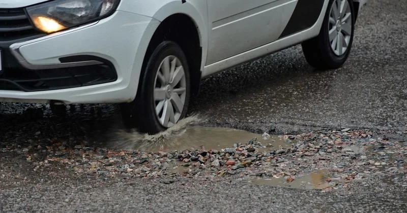 Ямы и трещины на дорогах хотят выявлять с воздуха: новую технологию тестируют в Казахстане