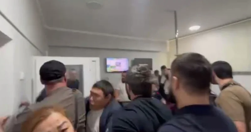 С потасовки слушателей начался суд в Алматы по делу о поножовщине и гибели человека