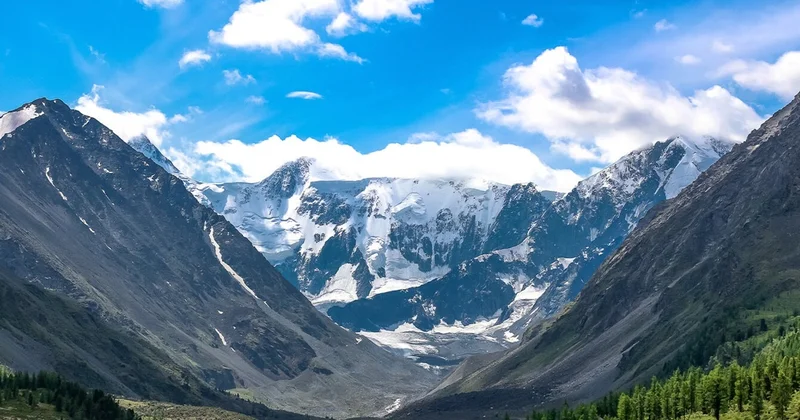 Белуха маңындағы туризмді дамыту: Қазақстан мен Ресей жаңа келісім әзірлеп жатыр