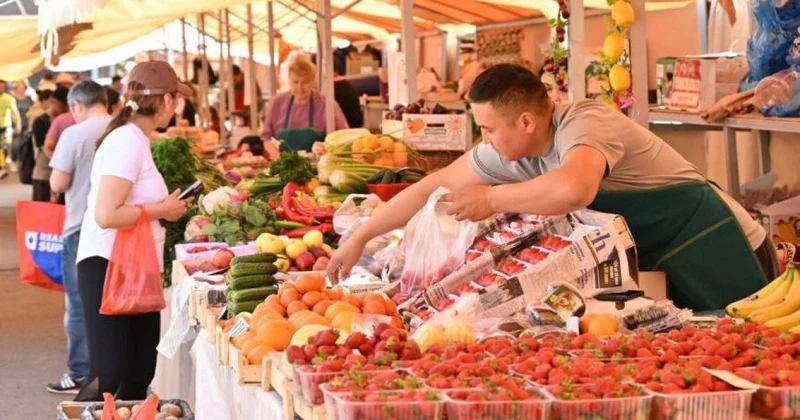 Где искать самую вкусную клубнику без переплат в Алматы