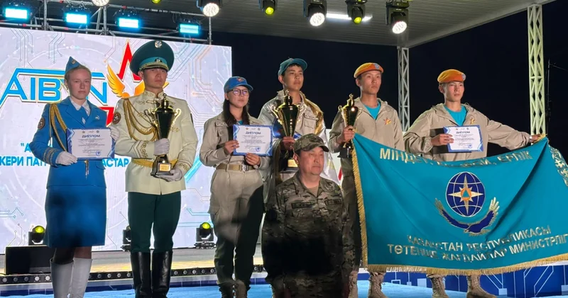 Ұлттық ұланның Жас бүркіт командасы Айбын 2026 халықаралық жиынында жеңіс тұғырынан көрінді