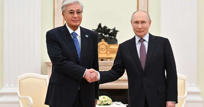Токаев провел телефонный разговор с Путиным
