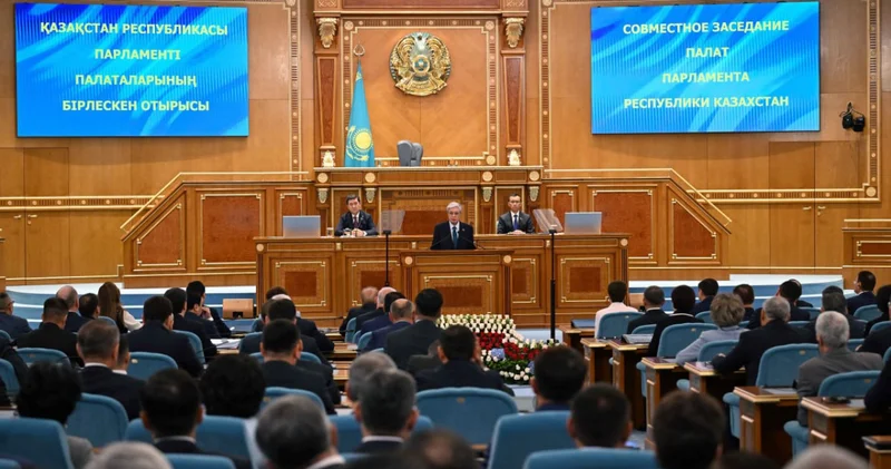Қос палаталы Парламентте 30 жылдың ішінде 3,5 мыңға жуық аса қажетті заң қабылданды Тоқаев