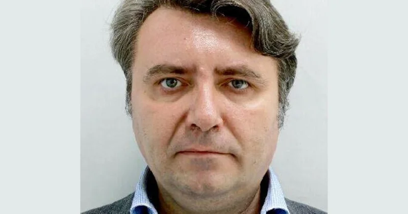 Журналиста Валерия Сурганова объявили в розыск