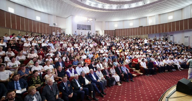 Предвыборный штаб партии Әділет в Карагандинской области: состоялась встреча с учеными и педагогами