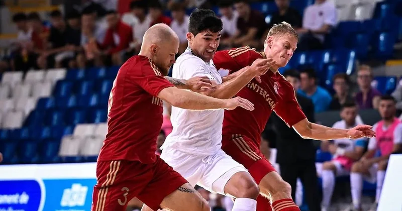 Семей забил девять голов и с победы стартовал в Лиге чемпионов