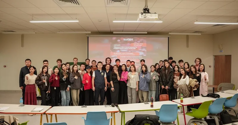 Эксперты предупреждают студентов об опасной подработке в сети