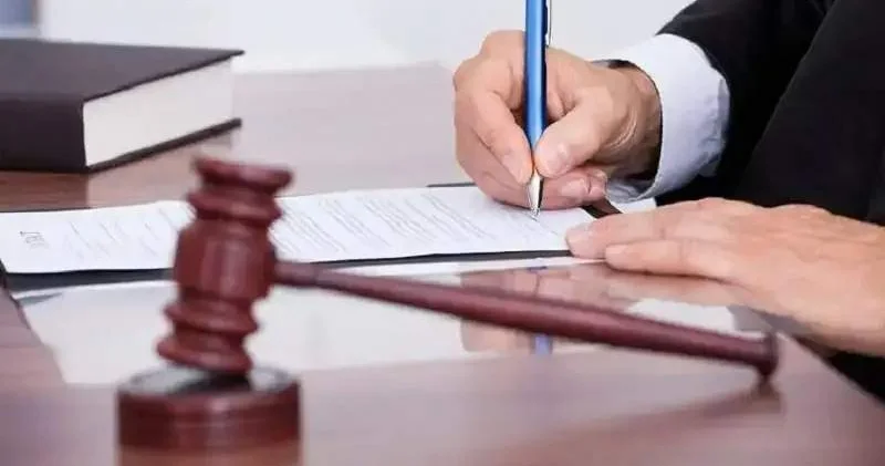 Астана соты зергерлік бұйымдар ұрлаған әйелдің жазасын жеңілдетті