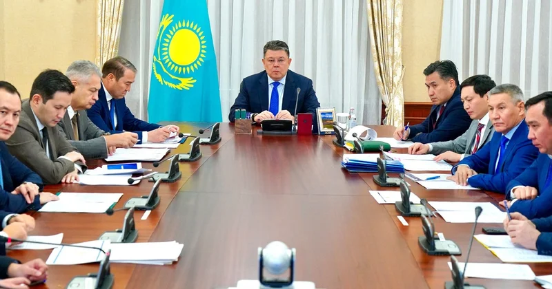 Қысқа дайындық, көктемгі су тасқыны қаупі: Қанат Бозымбаев өңірлерде қабылданған шараларды тексерді