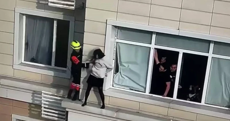 Астанада суицид жасамақ болған қыз құтқарылды