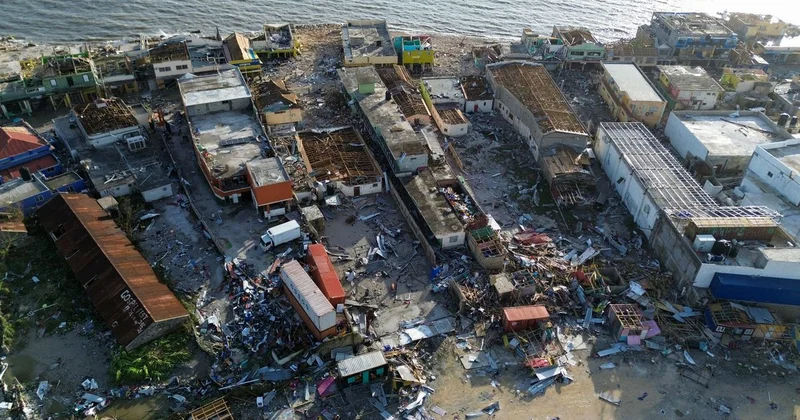 Ураган Мелисса привел к наводнению на Гаити, число жертв в Карибском регионе растет