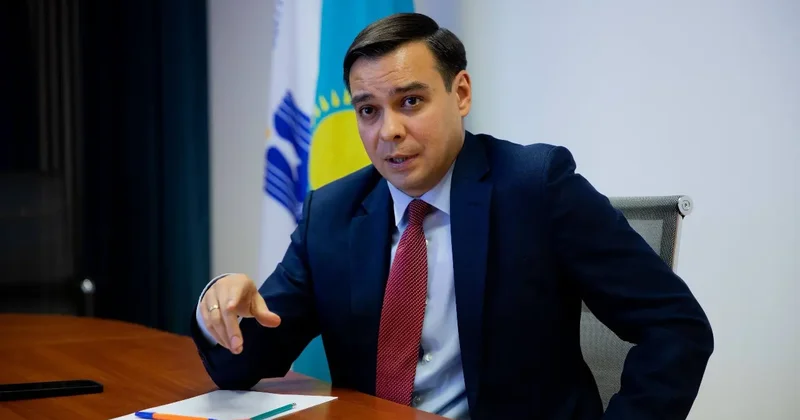 Обновлённые правила подачи жалоб омбудсмену и расчёт потребления воды по новому: изменения, ожидающие казахстанцев в ноябре