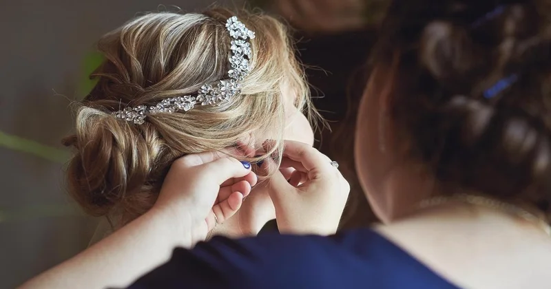 Обряд Сырға салу : этнограф Назгуль Байгабатова рассказала о том, какое значение сохранил обряд в XXI веке