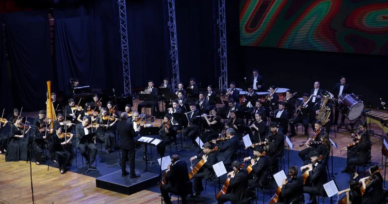 Классиканың жаңғырығы: Шостакович музыкасы тыңдарман жүрегінде