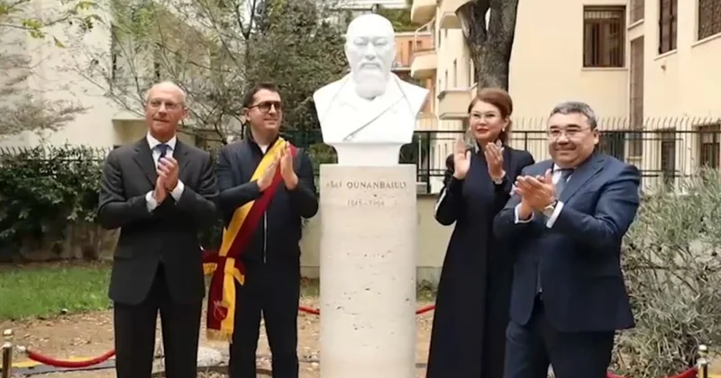 Римде Абайдың бюсті салтанатты түрде ашылды