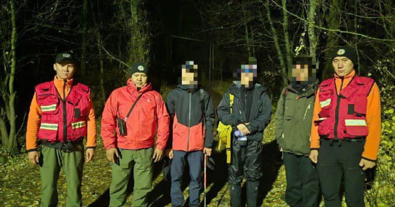 Непогода застала подростков в горах Алматы