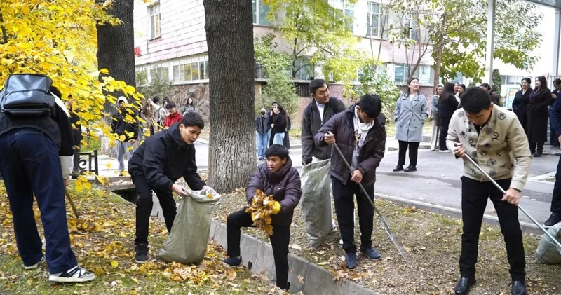 Абай университетінде 10 000 студент қатысқан Таза Қазақстан апталығы аяқталды