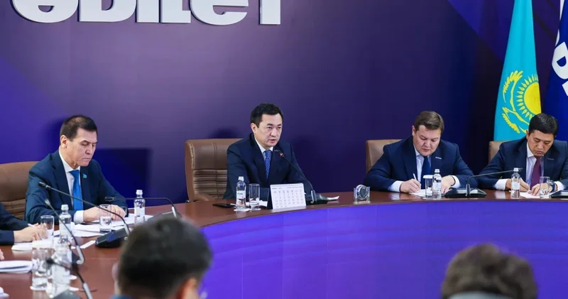 Инфрақұрылымның цифрлық моделі, жаңа Азаматтық кодекс және жастарды жұмыспен қамту: Әділет партиясы Президент Жолдауын жүзеге асыруға кірісті