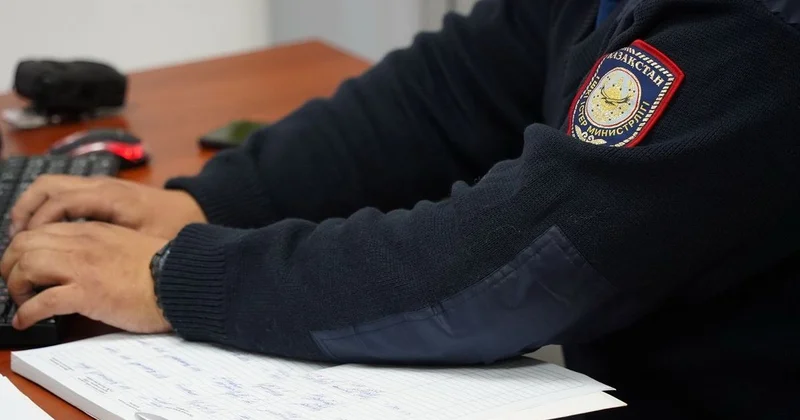 Полицейского оштрафовали в Уральске на 173 тыс. тенге за употребление наркотиков