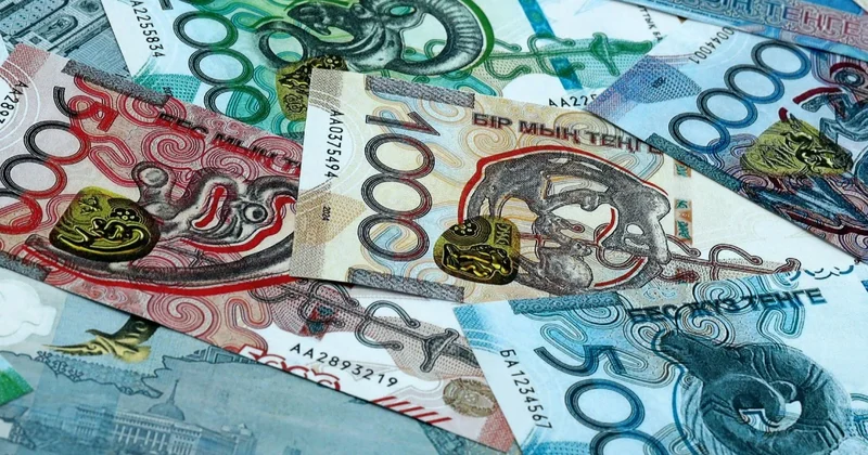 Полицейского оштрафовали за употребление марихуаны в Уральске