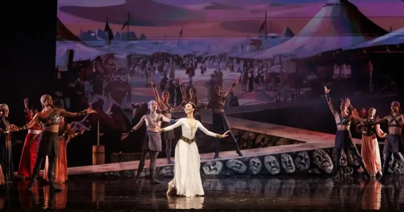 КазНТОБ имени Абая представил премьеру балета "Улы Жибек Жолы"